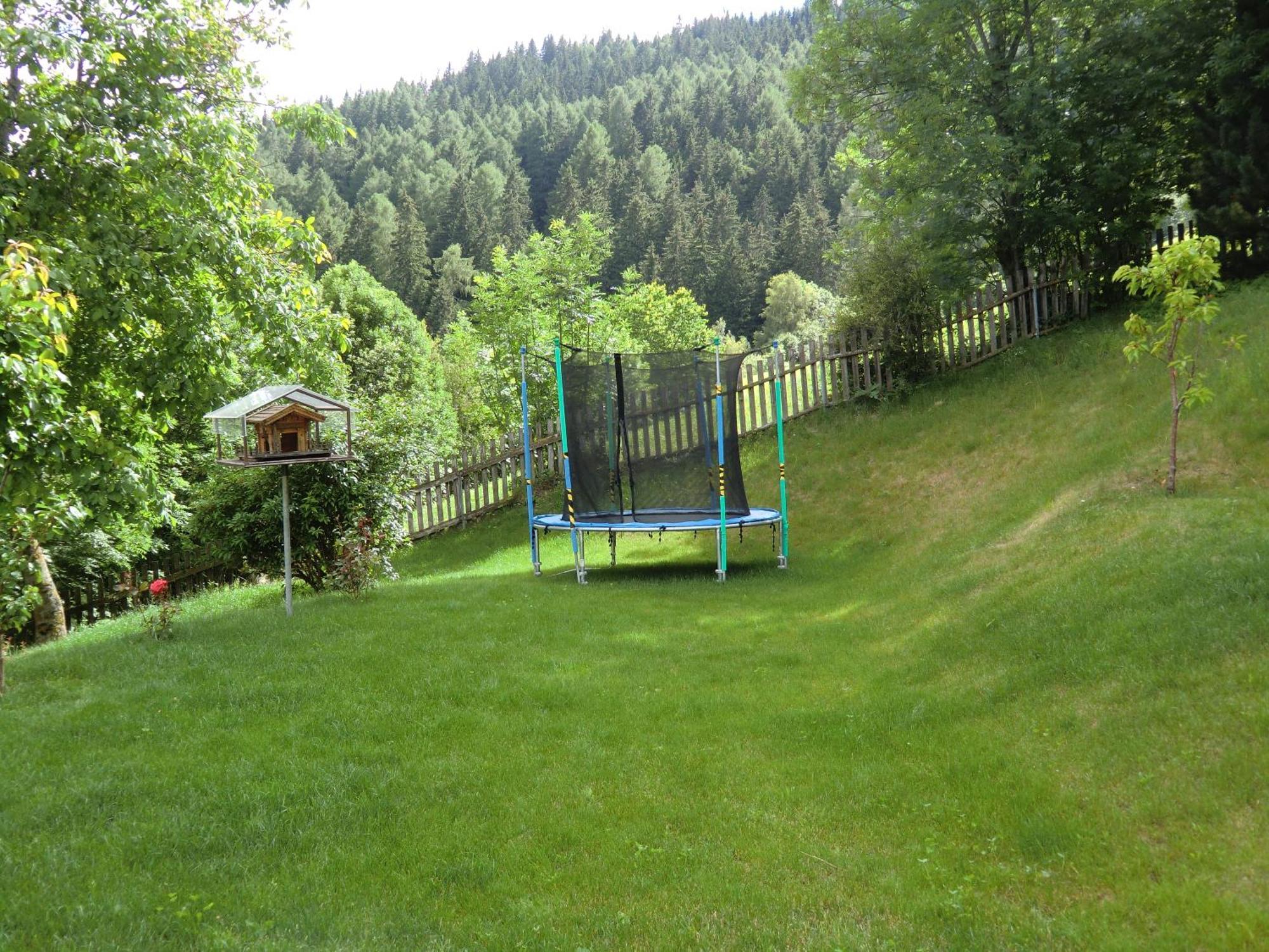 Alpenblick Bed & Breakfast Випитено Экстерьер фото