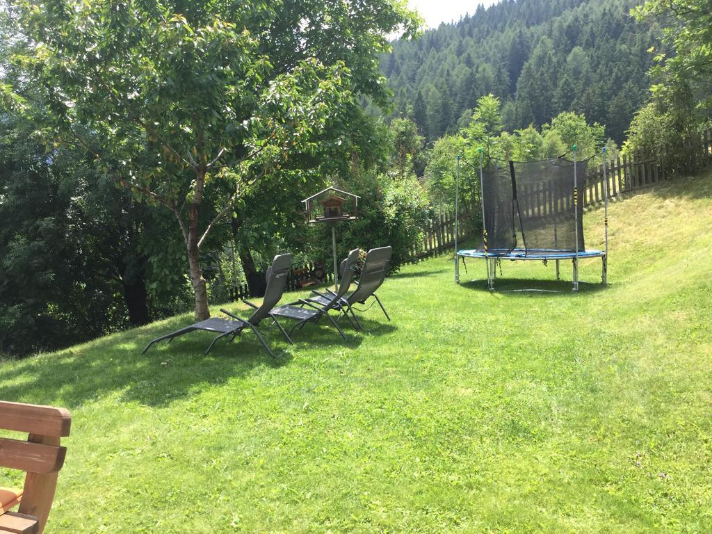 Alpenblick Bed & Breakfast Випитено Экстерьер фото